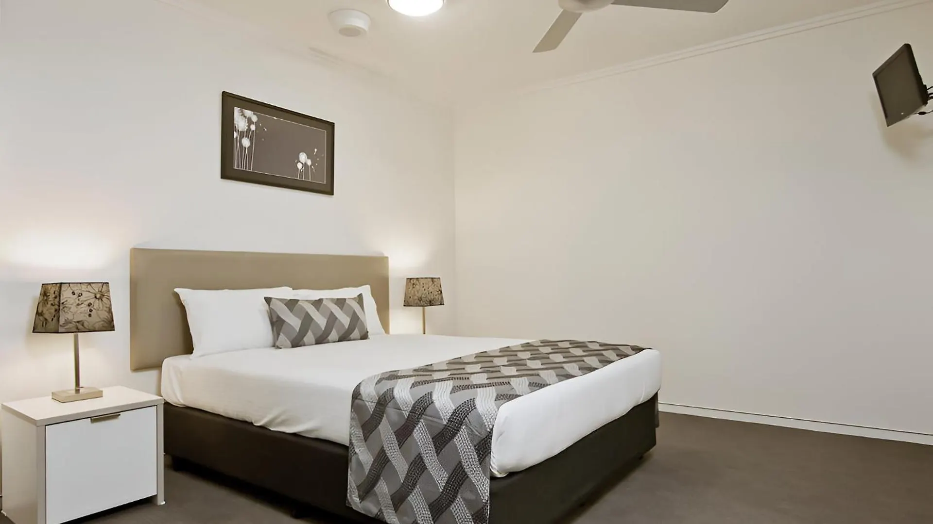 **** Aparthotel The Capitol Apartments Brisbane Australia