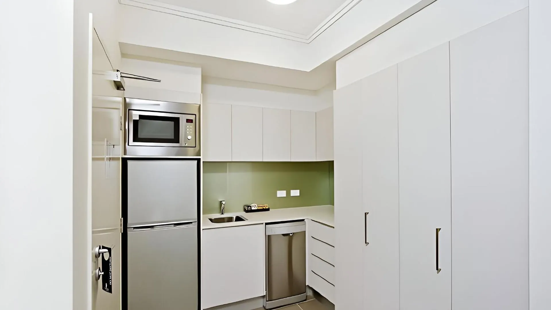 The Capitol Apartments Brisbane 4*,  Australia