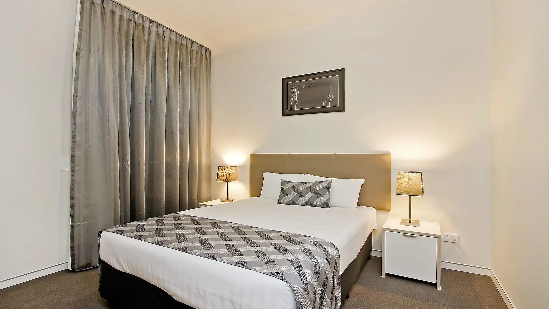 The Capitol Apartments Brisbane 4*,